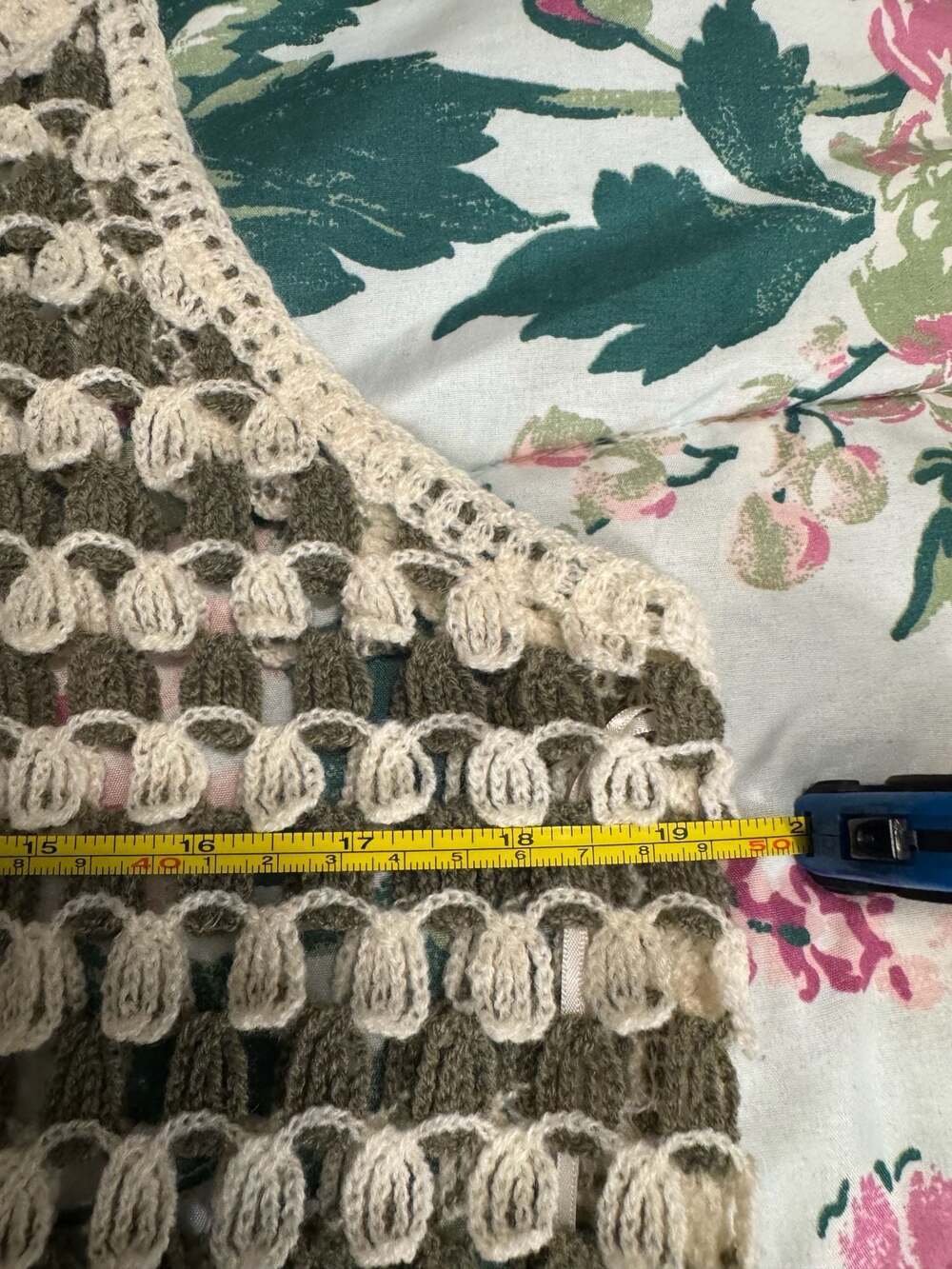Daytrip Olive Green & Cream Crochet Fringe Tank Top Size S - Picture 4 of 5
